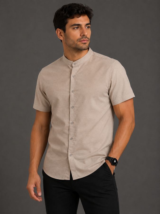 Camisa de Botão Gola Padre Areia