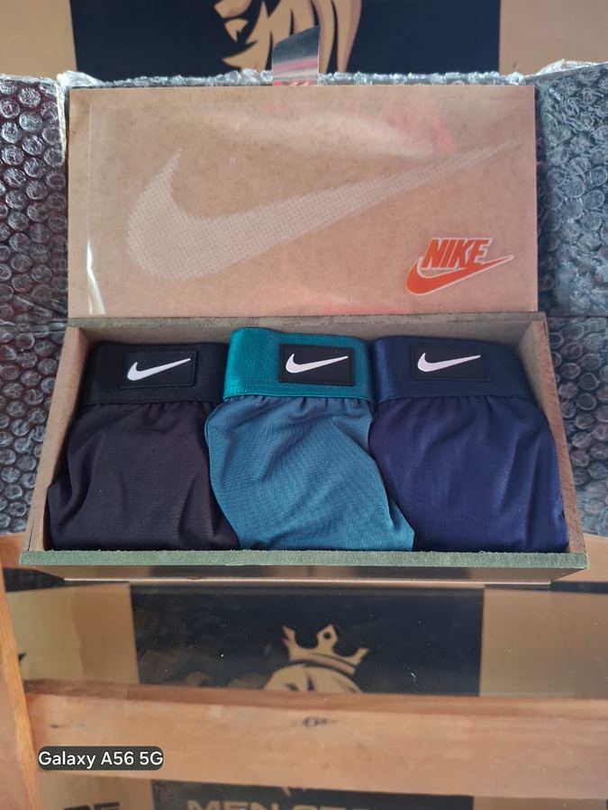 CUECA NIKE