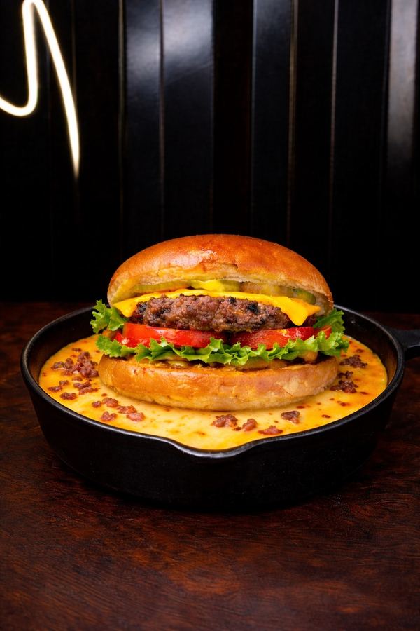 Hambúrguer Explosão de Cheddar