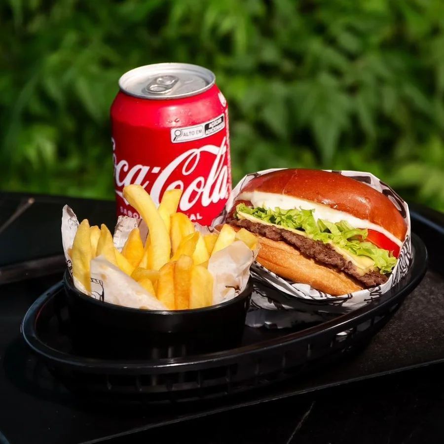 Combo Hambúrguer Smash Salada - Clássico da Neto’s