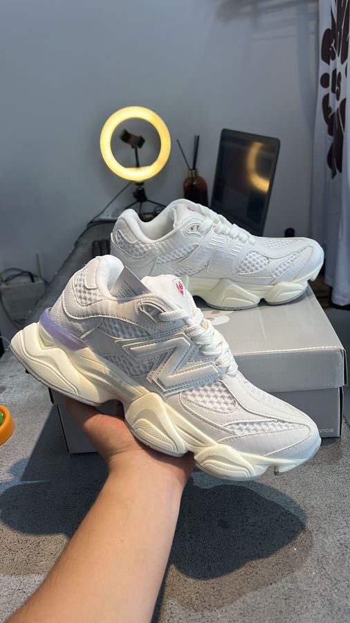 Tênis New Balance 9060 Branco Premium