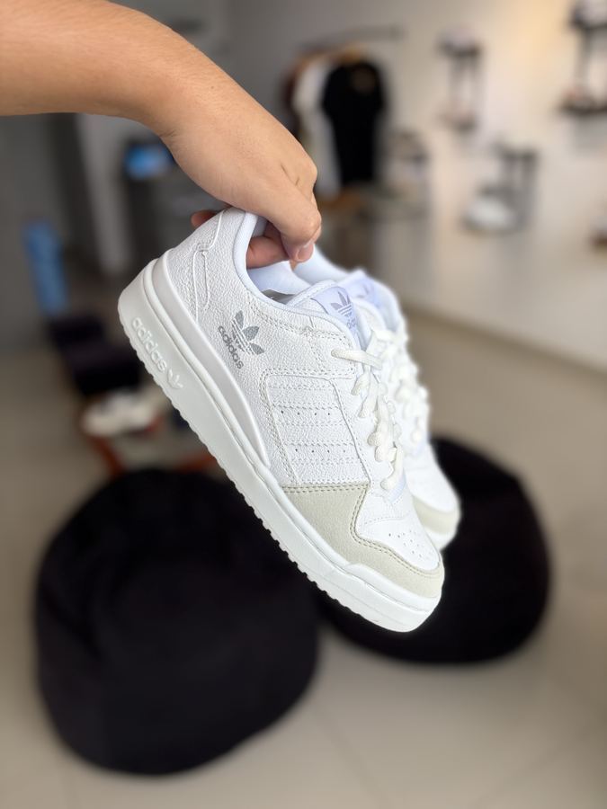 Tênis Adidas Forúm branco/gelo Premium
