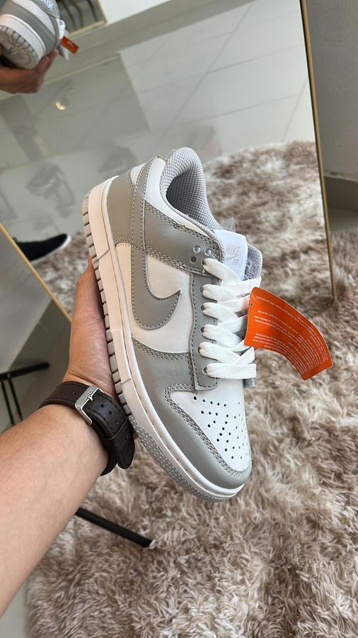 Tênis Nike Dunk cinza/branco Premium