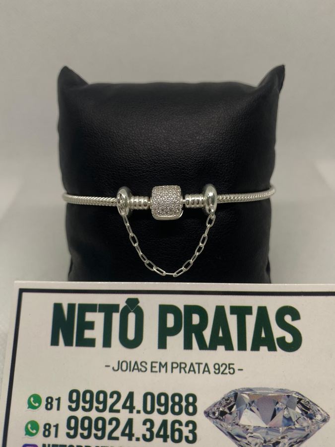 Pulseira para Berloques Prata 925 Quadrado Cravejado com Trava de Segurança - Estilo Pandora