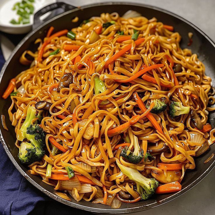 Yakisoba Vegetariano GG (5-6 Pessoas)