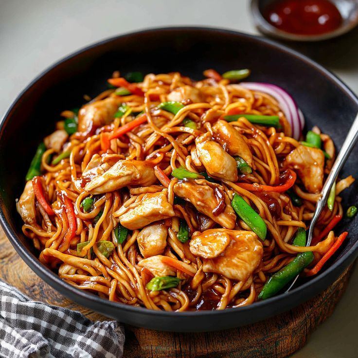 Yakisoba de Frango e Legumes P (1 Pessoa)